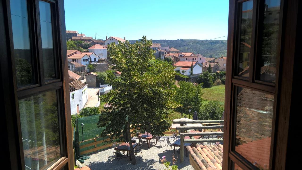 Chale Pouso Da Serra - Casas De Montanha Costilhao Exteriör bild