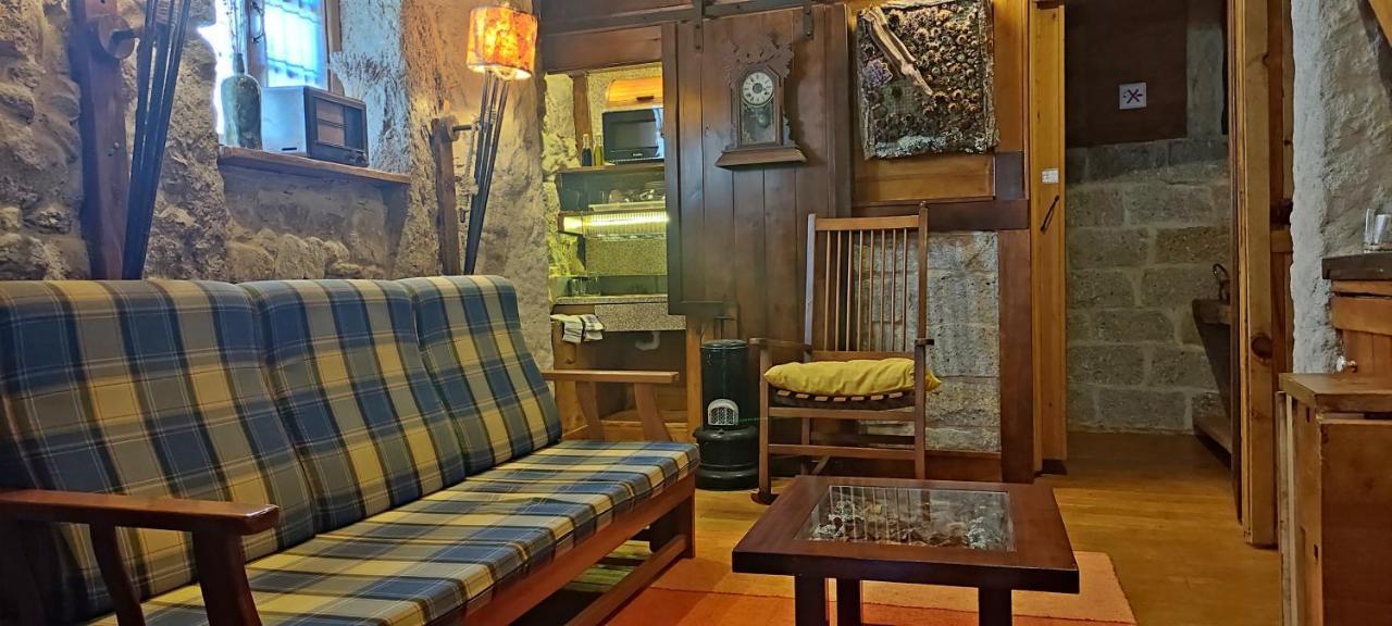 Chale Pouso Da Serra - Casas De Montanha Costilhao Exteriör bild