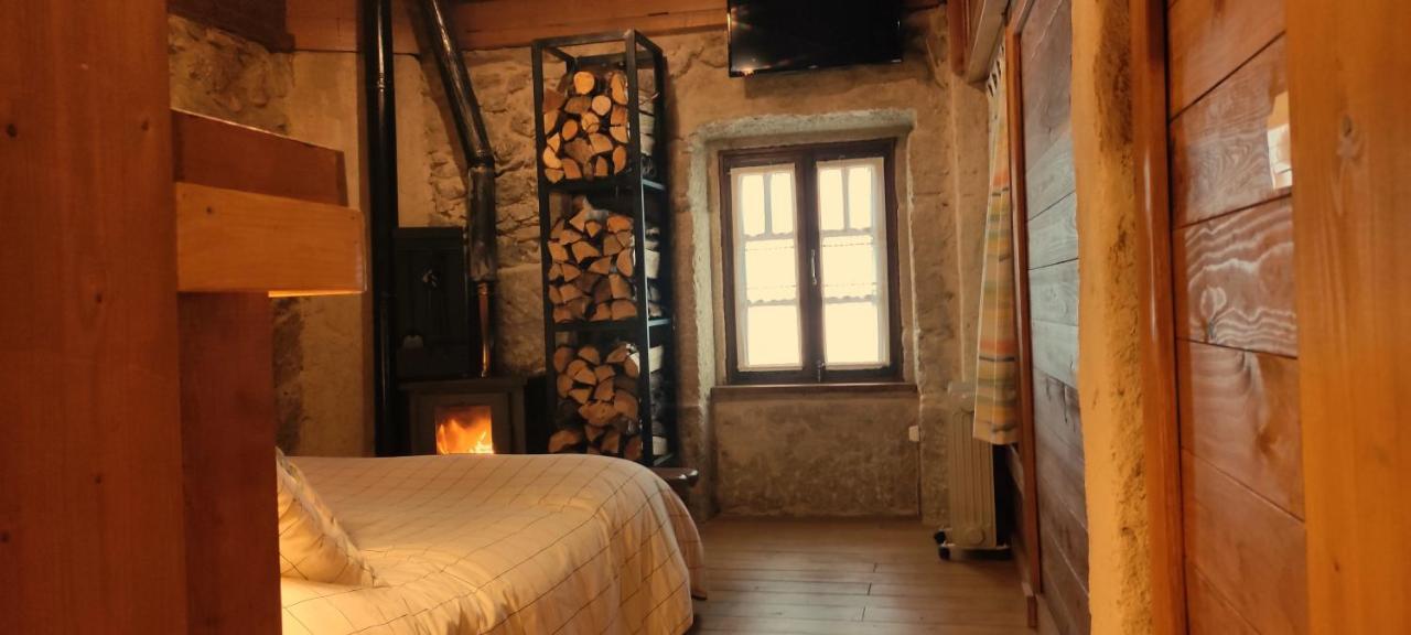 Chale Pouso Da Serra - Casas De Montanha Costilhao Exteriör bild
