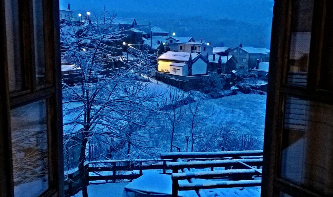 Chale Pouso Da Serra - Casas De Montanha Costilhao Exteriör bild